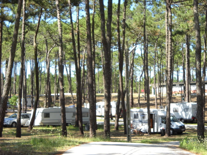 Orbitur Valado Bungalows - Caravan Park Nazare Exterior photo