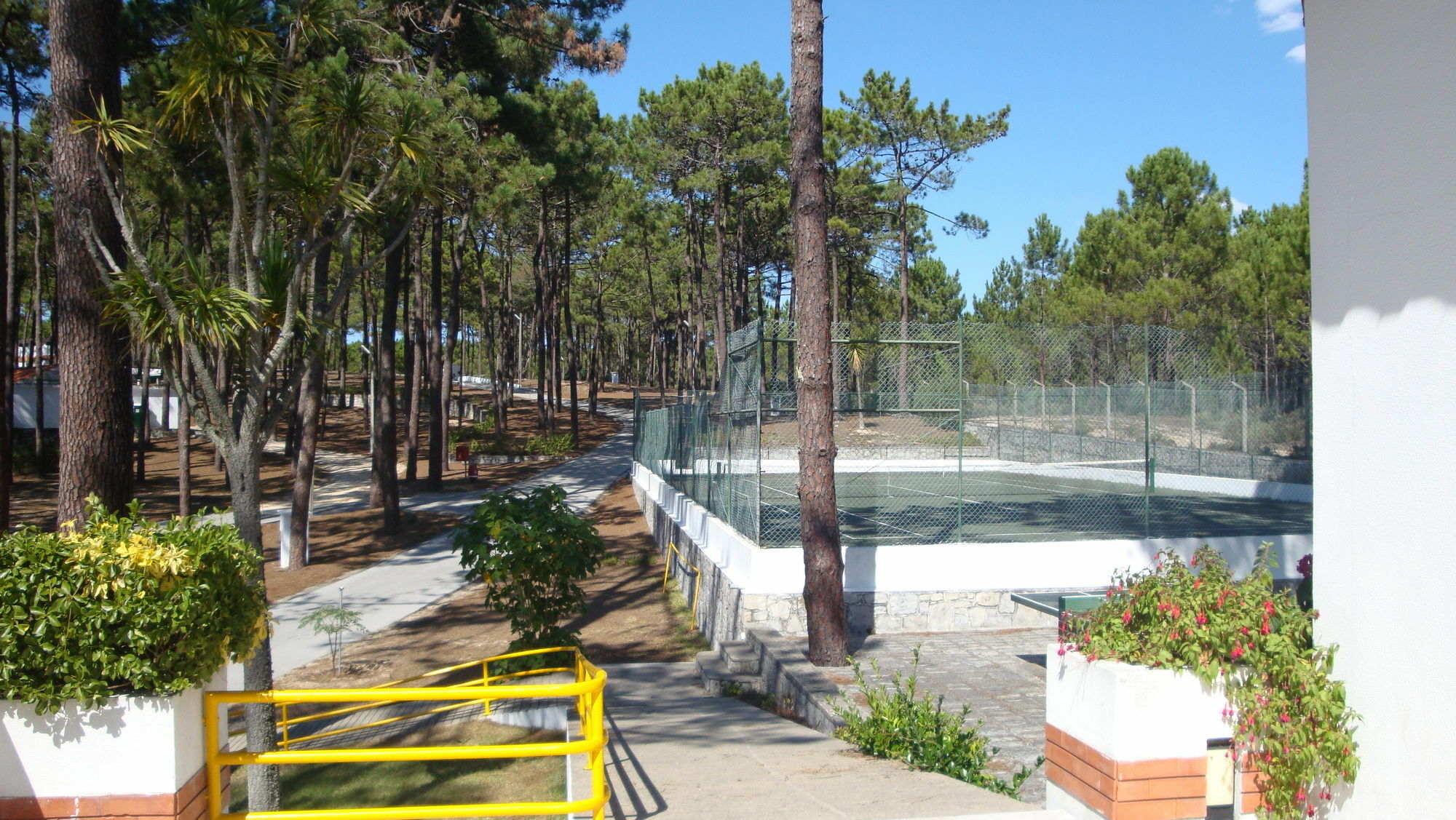 Orbitur Valado Bungalows - Caravan Park Nazare Exterior photo