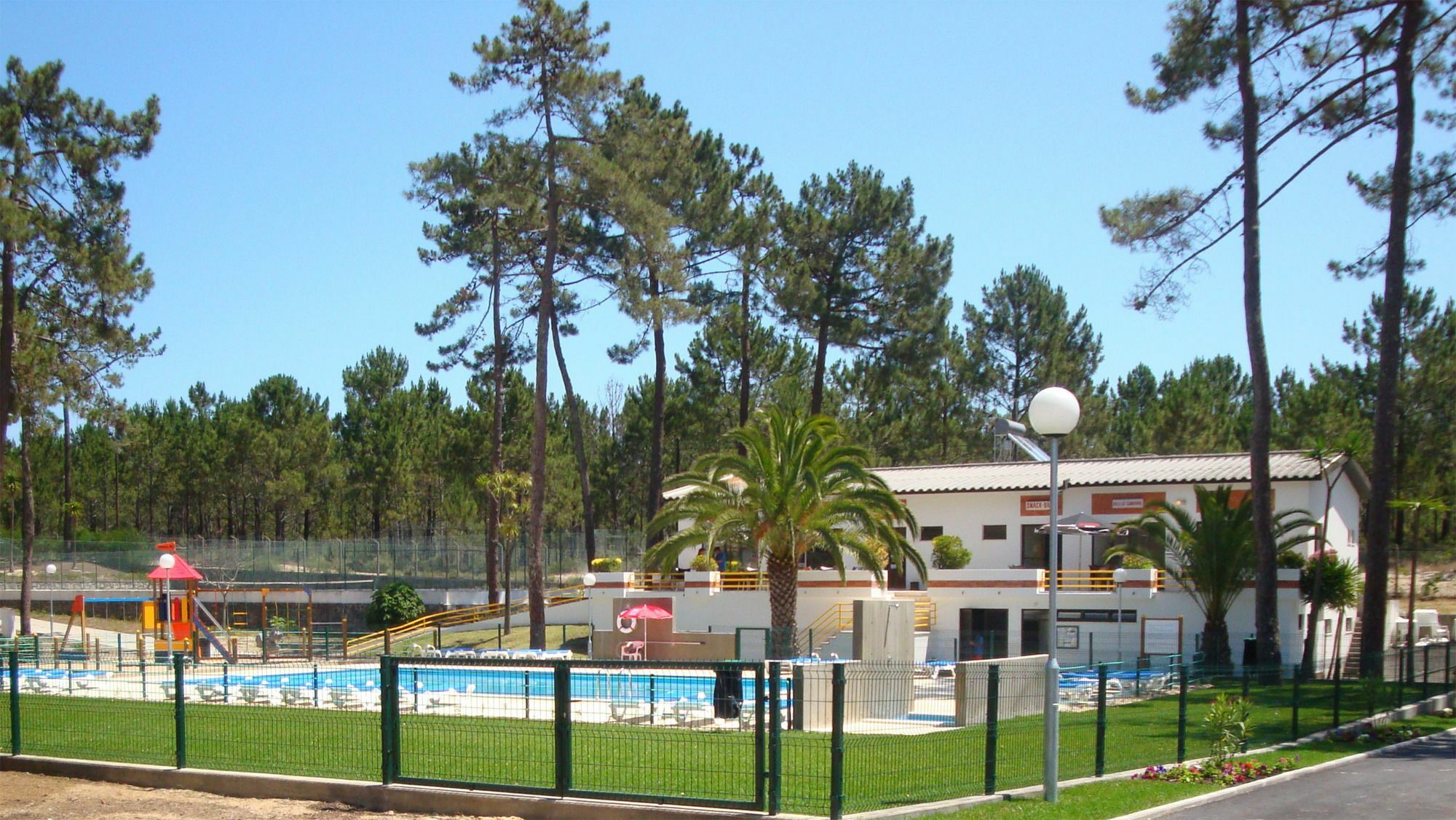 Orbitur Valado Bungalows - Caravan Park Nazare Exterior photo